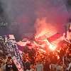 Anderlecht impone sanciones tras fuegos artificiales contra Genk