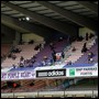 Tout le stade en mauve en blanc?