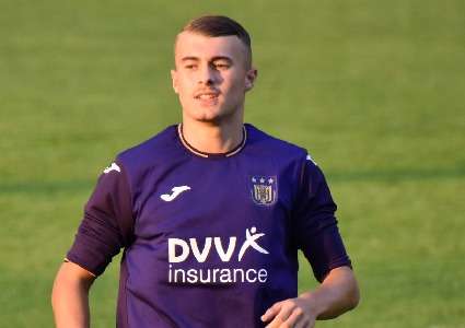 NEERPEDE, BELGIUM - AUGUST 04 : Ethan Butera during the photoshoot of Rsc  Anderlecht Futures on