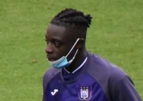 Anderlecht Online Video Doku Erzielt Sein Erstes Tor Fur Rennes 20 Mar 21