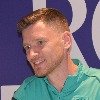 Vertonghen y Coosemans observan durante el entrenamiento abierto