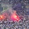 Das König Baudouin-Stadion erstrahlt in Violett und Weiß (Fotos)